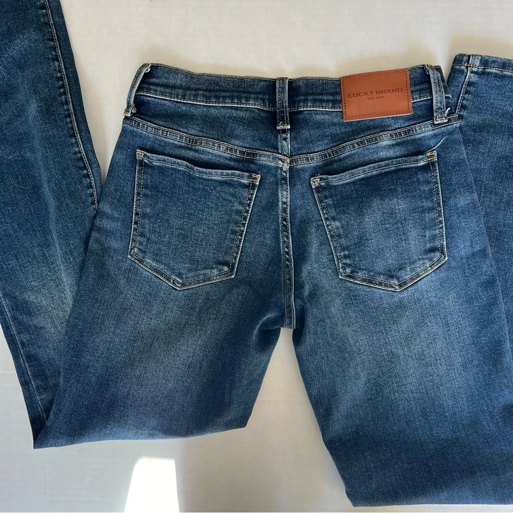 Lucky Brand Easy Rider Jean mid rise straight fit boot cut dark wash size 2 26 - Picture 8 of 16